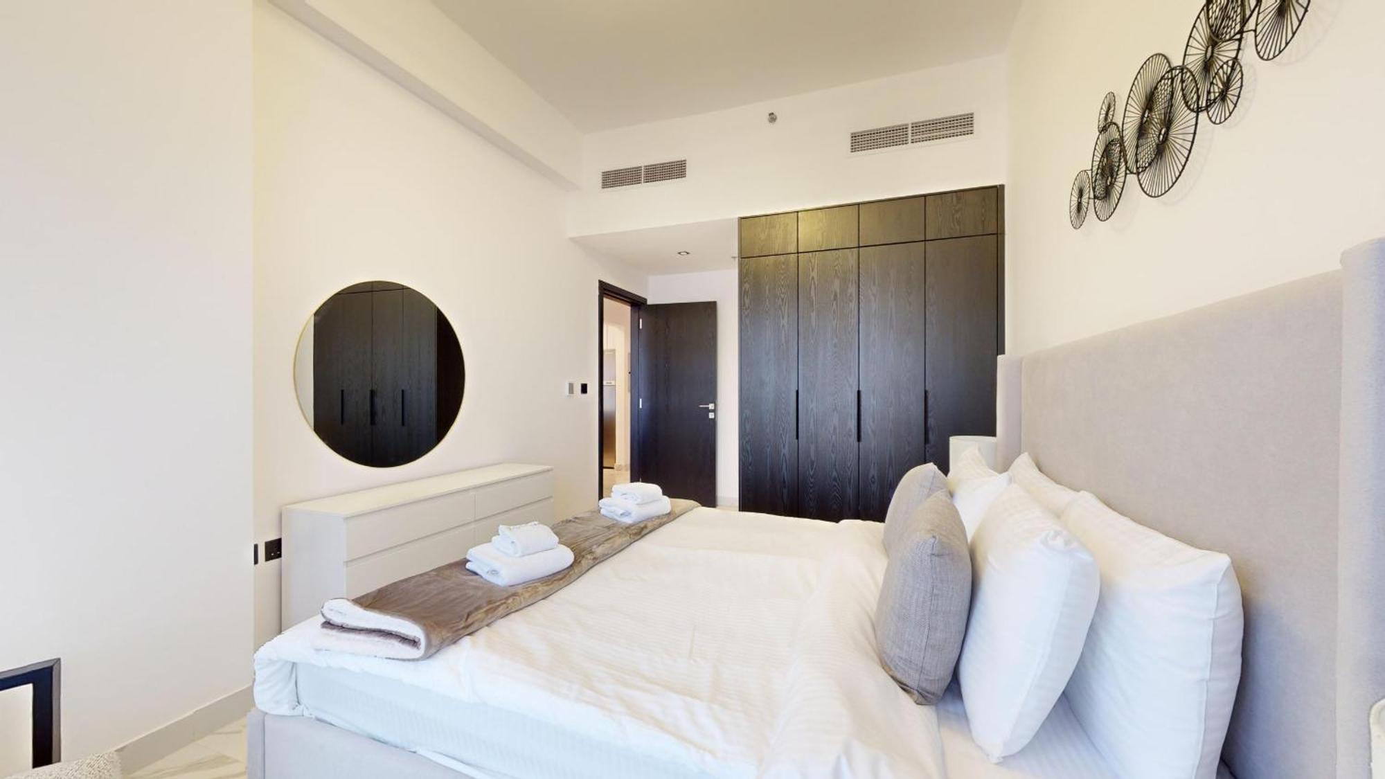 Primestay - Sleek 1br In Gardenia Livings - Arjan Dubai